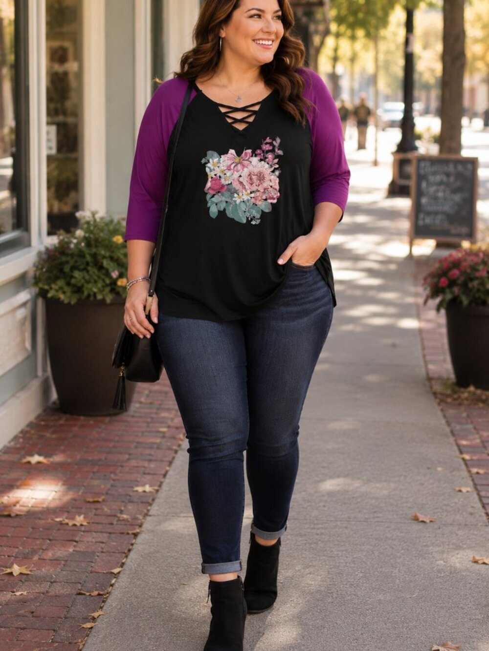 NWT Torrid Super Soft Floral Graphic Top 4X Black Purple Lattice Neck